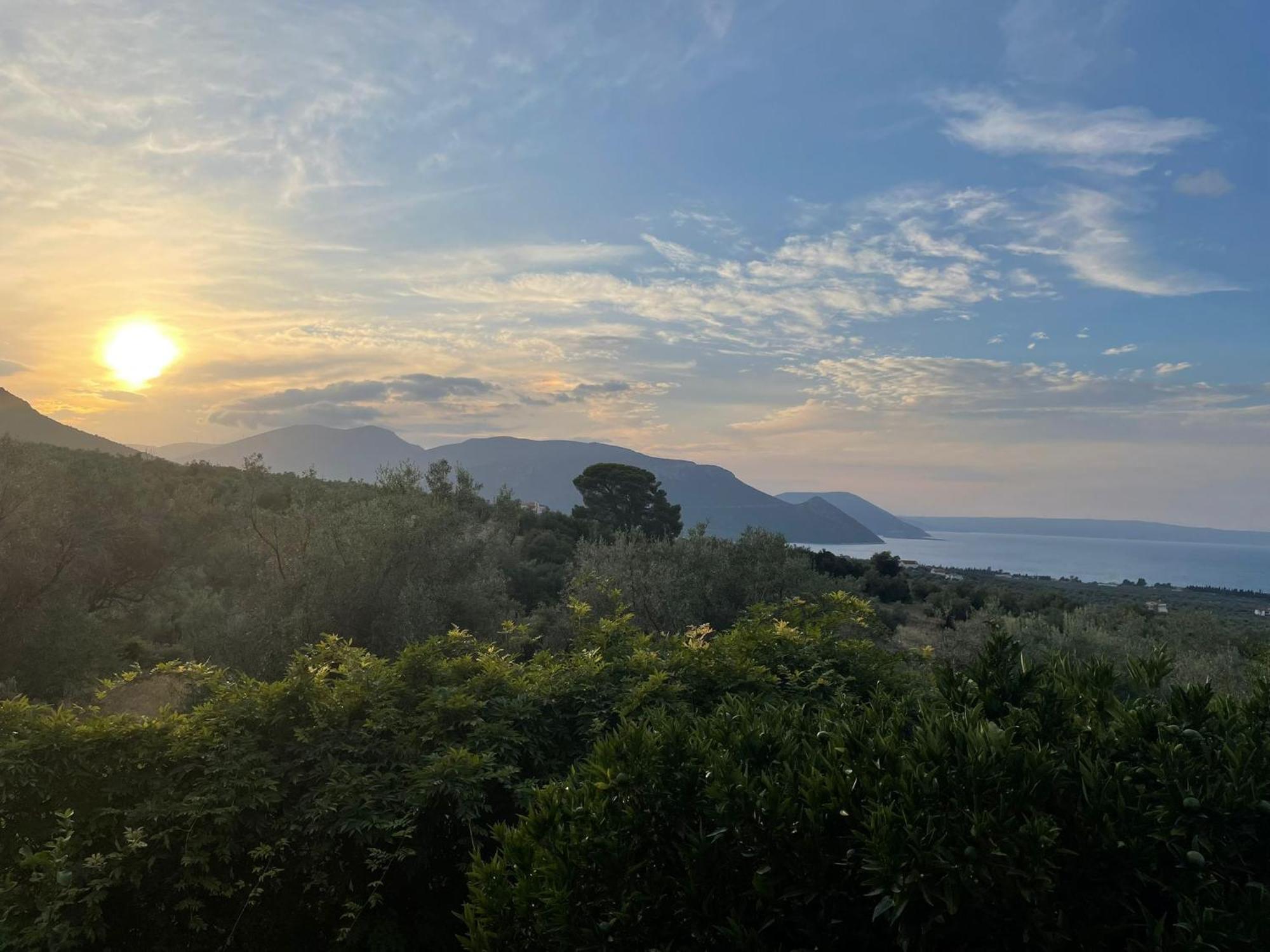 Panoramic View Summerhouse Loukissia Luaran gambar